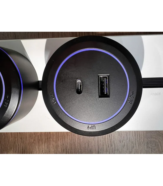 Ổ sạc A1 USB Charger A+C (Nhựa PC, Đen) I BH 2 Năm | ⓿❾❼❼❹❼❽❹❻❻ | METAKING