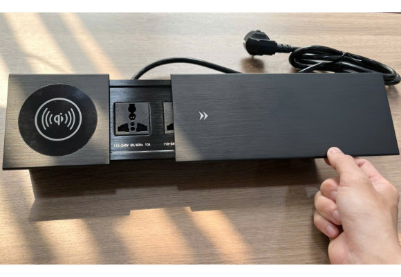 Bộ Ổ Cắm Điện Âm Bàn Metaking – Giải Pháp Kết Nối Toàn Diện Cho Không Gian Làm Việc Hiện Đại