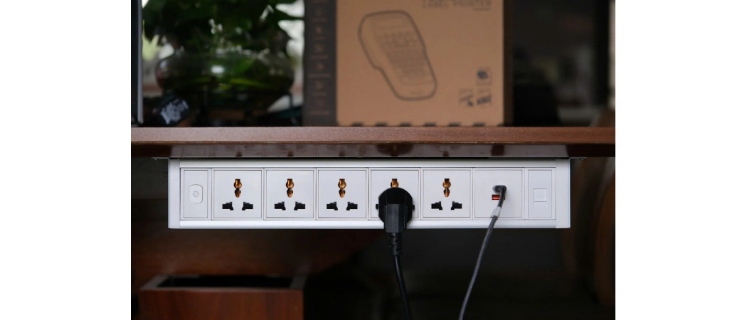 Top Những Ổ Cắm Điện Văn Phòng Metaking Đáng Đầu Tư Nhất Hiện Nay